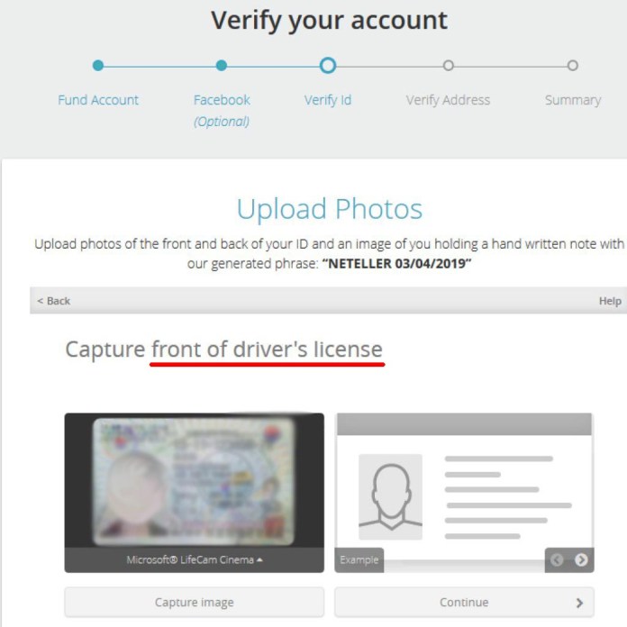 Cattura la parte anteriore della carta d'identità / patente di guida sulla webcam